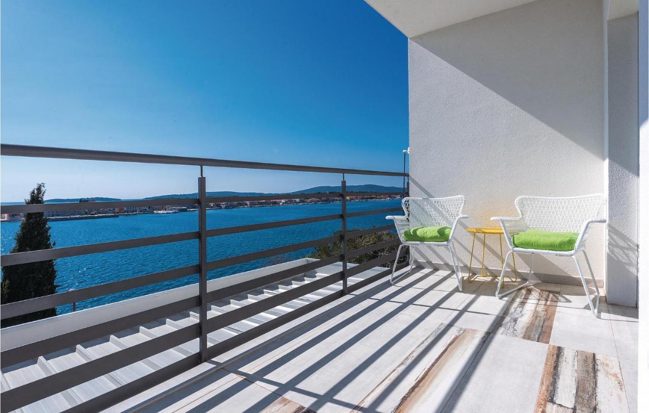 Cozy Apartment In Brodarica With Wifi מראה חיצוני תמונה